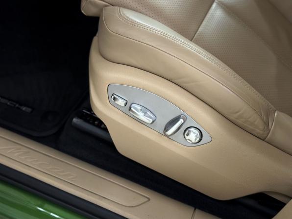 Porsche Macan I Рестайлинг с пробегом 2020 года, цена 4 400 000 рублей, 100784 км, внедорожник, Автокод Объявления
