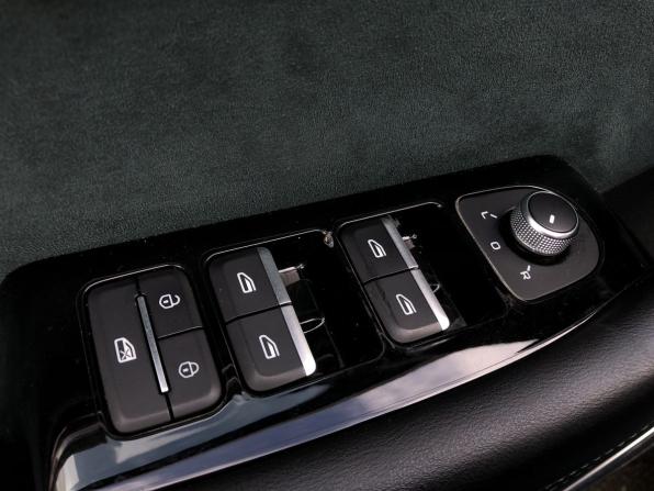 Geely Monjaro I с пробегом 2023 года, цена 2 744 500 рублей, 109759 км, внедорожник, Автокод Объявления