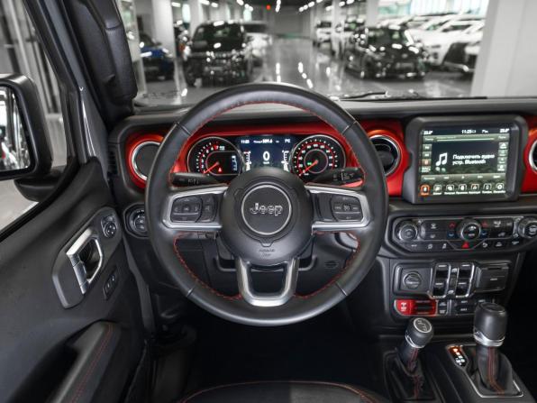 Jeep Gladiator II (JT) с пробегом 2021 года, цена 6 490 000 рублей, 891 км, пикап, Автокод Объявления