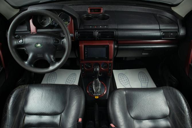 Land Rover Freelander I Рестайлинг с пробегом 2004 года, цена 599 000 рублей, 240890 км, внедорожник, Автокод Объявления