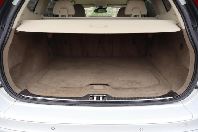 Volvo XC60 I Рестайлинг с пробегом 2013 года, цена 1 399 000 рублей, 251000 км, внедорожник, Автокод Объявления