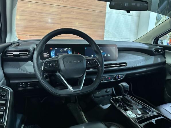 BAIC U5 Plus с пробегом 2024 года, цена 1 349 900 рублей, 19900 км, седан, Автокод Объявления