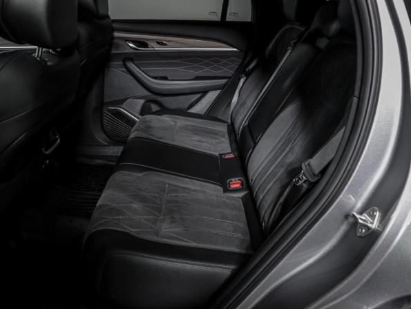Geely Monjaro I Рестайлинг с пробегом 2025 года, цена 3 685 000 рублей, 27680 км, внедорожник, Автокод Объявления