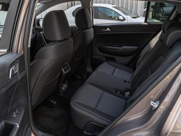 Kia Sportage IV Рестайлинг с пробегом 2019 года, цена 2 370 000 рублей, 93623 км, внедорожник, Автокод Объявления