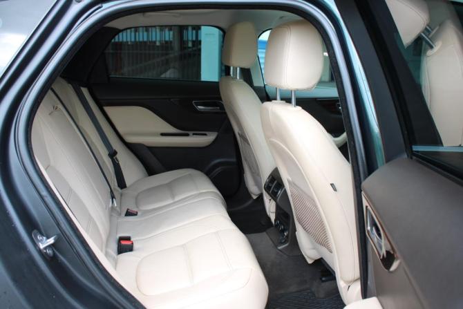 Jaguar F-Pace I с пробегом 2018 года, цена 2 899 000 рублей, 114642 км, внедорожник, Автокод Объявления