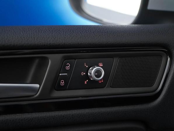 Volkswagen Touareg II с пробегом 2012 года, цена 1 699 777 рублей, 341797 км, внедорожник, Автокод Объявления