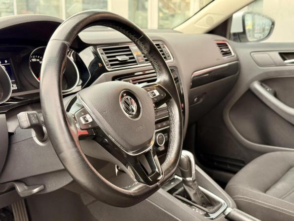 Volkswagen Jetta VI Рестайлинг с пробегом 2016 года, цена 1 168 000 рублей, 160001 км, седан, Автокод Объявления