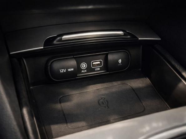 Kia Optima IV Рестайлинг с пробегом 2018 года, цена 2 015 000 рублей, 152000 км, седан, Автокод Объявления