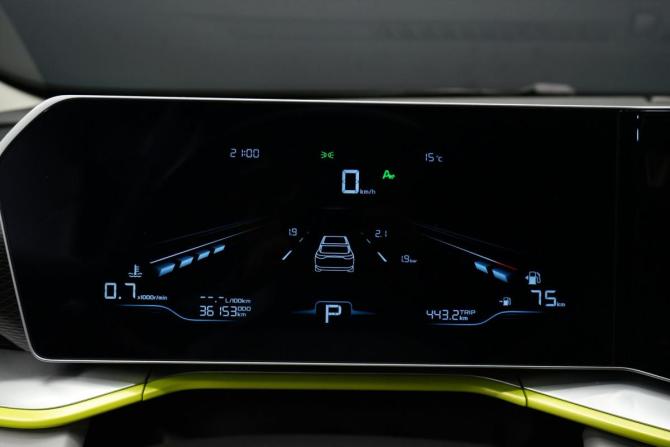 Geely Coolray I Рестайлинг с пробегом 2023 года, цена 2 245 000 рублей, 35620 км, внедорожник, Автокод Объявления