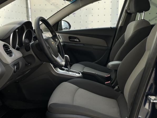 Chevrolet Cruze I с пробегом 2010 года, цена 695 000 рублей, 197560 км, седан, Автокод Объявления