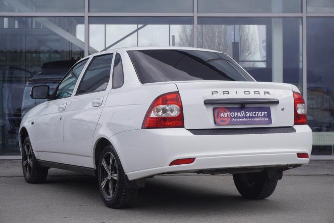 Lada (ВАЗ) Priora I Рестайлинг с пробегом 2018 года, цена 659 000 рублей, 92142 км, седан, Автокод Объявления