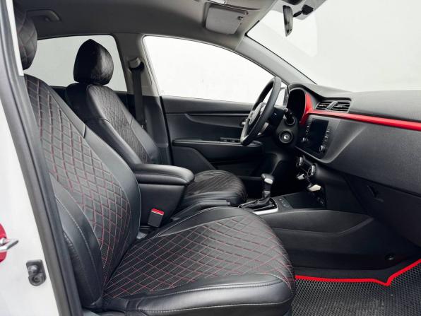 Kia Rio IV Рестайлинг с пробегом 2021 года, цена 1 858 000 рублей, 40358 км, седан, Автокод Объявления