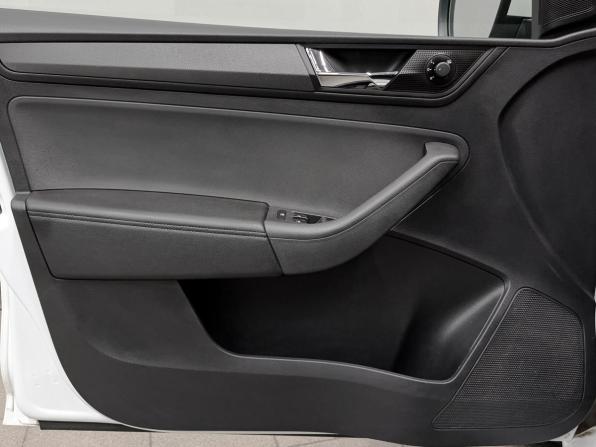 Skoda Rapid II с пробегом 2020 года, цена 1 090 000 рублей, 209049 км, лифтбек, Автокод Объявления