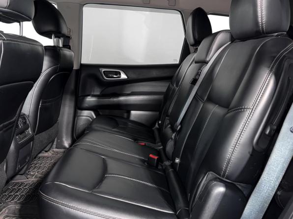 Nissan Pathfinder IV с пробегом 2015 года, цена 1 450 000 рублей, 197069 км, внедорожник, Автокод Объявления