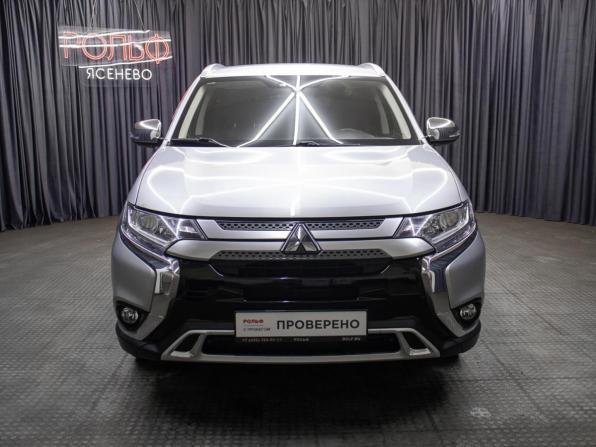 Mitsubishi Outlander III Рестайлинг 3 с пробегом 2019 года, цена 2 498 000 рублей, 75392 км, внедорожник, Автокод Объявления
