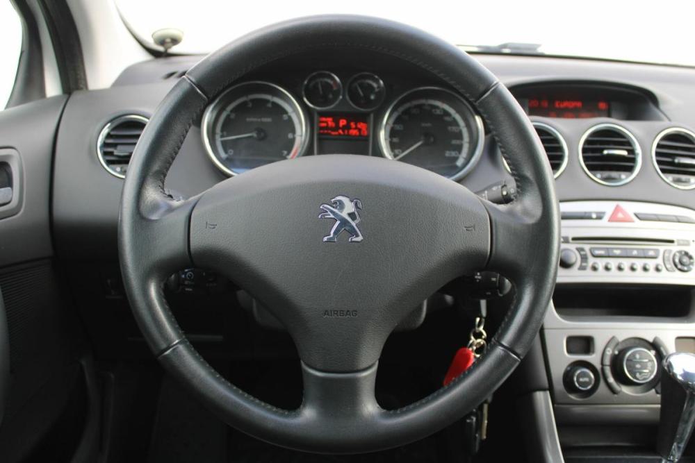 Peugeot 308 I Рестайлинг Пермь  - изображение 11