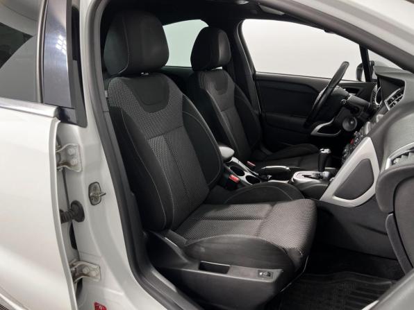 Citroen DS4 с пробегом 2012 года, цена 749 900 рублей, 120380 км, хэтчбек, Автокод Объявления