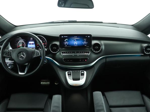 Mercedes-Benz V-Класс III (W447) Рестайлинг с пробегом 2023 года, цена 9 702 000 рублей, 6008 км, минивэн, Автокод Объявления