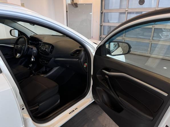 Lada (ВАЗ) Vesta I с пробегом 2020 года, цена 947 000 рублей, 120268 км, универсал, Автокод Объявления