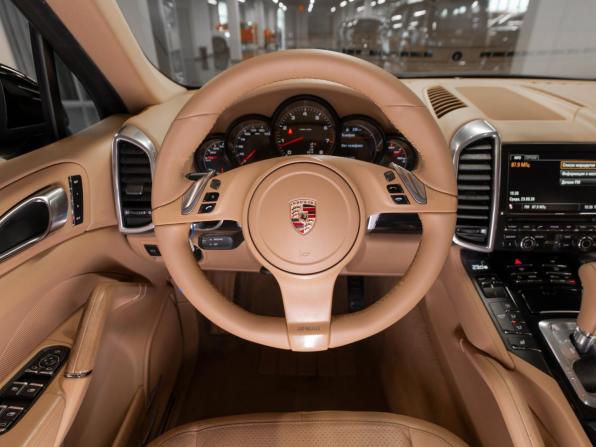 Porsche Cayenne II (958) с пробегом 2011 года, цена 1 895 000 рублей, 248920 км, внедорожник, Автокод Объявления