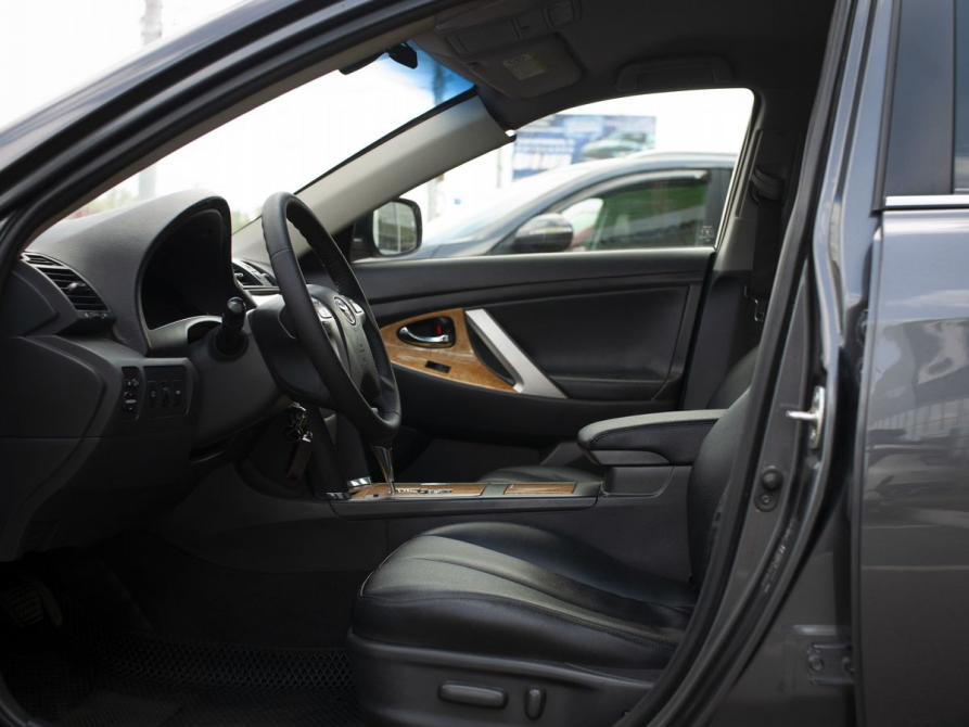 Toyota Camry VI (XV40) Курган  - изображение 12