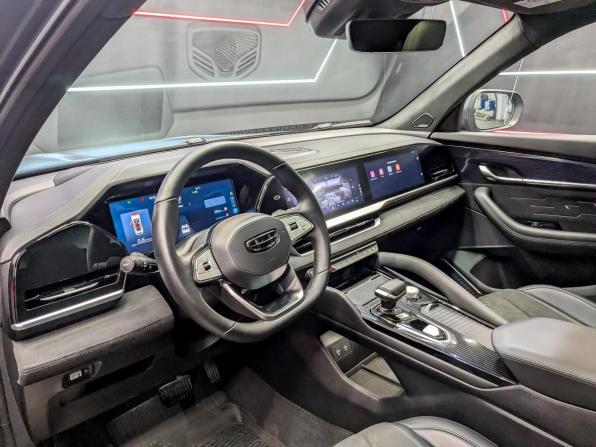 Geely Monjaro I с пробегом 2024 года, цена 3 540 000 рублей, 24803 км, внедорожник, Автокод Объявления