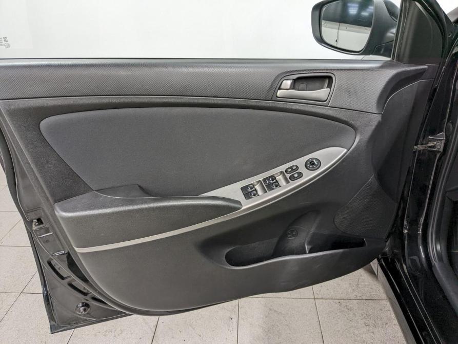 Hyundai Solaris I Рестайлинг Москва  - изображение 11