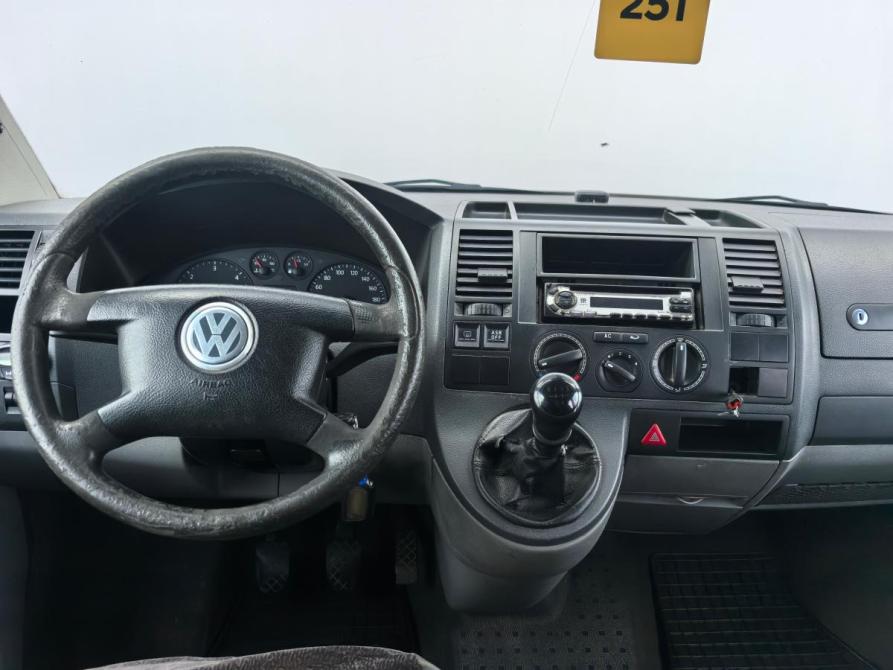 Volkswagen Transporter T5 Санкт-Петербург  - изображение 11