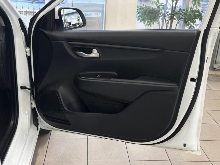 Kia Rio IV Волгоград  - изображение 16