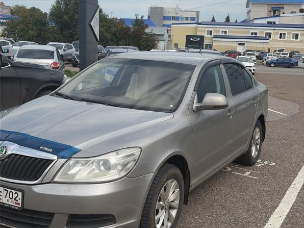 Skoda Octavia II (A5) Рестайлинг с пробегом 2011 года, цена 540 000 рублей, 270000 км, лифтбек, Автокод Объявления