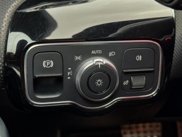 Mercedes-Benz CLA II (C118 X118) с пробегом 2020 года, цена 2 699 000 рублей, 112065 км, седан, Автокод Объявления