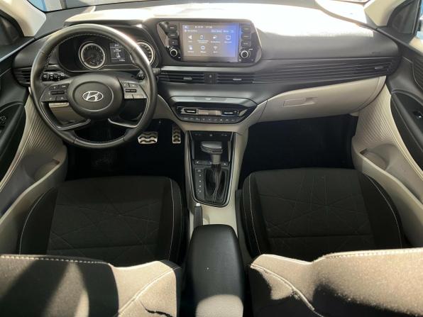 Hyundai Bayon I с пробегом 2022 года, цена 1 956 820 рублей, 11731 км, внедорожник, Автокод Объявления
