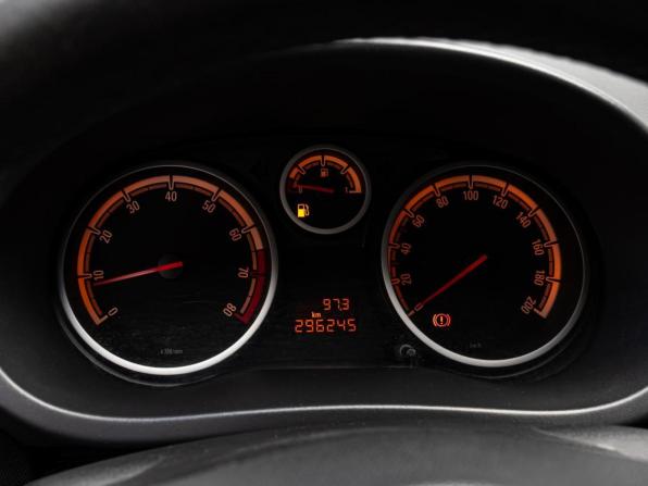 Opel Corsa D Рестайлинг II с пробегом 2012 года, цена 610 000 рублей, 296245 км, хэтчбек, Автокод Объявления