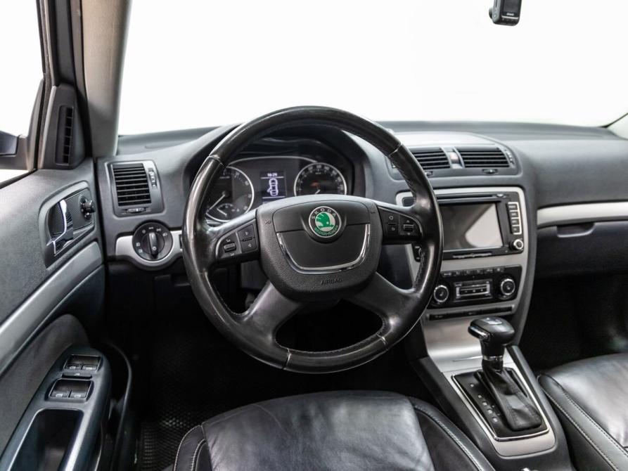 Skoda Octavia II (A5) Рестайлинг Волгоград  - изображение 25