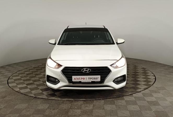 Hyundai Solaris II с пробегом 2018 года, цена 1 115 000 рублей, 135535 км, седан, Автокод Объявления