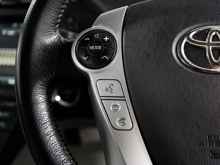 Toyota Prius III (XW30) Иркутск  - изображение 10