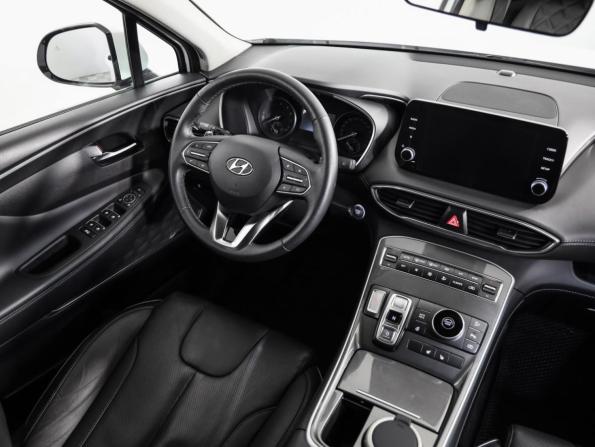 Hyundai Santa Fe IV Рестайлинг с пробегом 2023 года, цена 3 949 000 рублей, 25619 км, внедорожник, Автокод Объявления