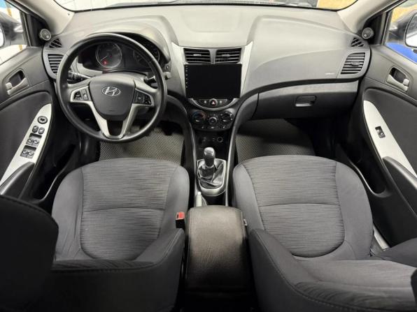 Hyundai Solaris I Рестайлинг с пробегом 2015 года, цена 887 250 рублей, 129445 км, седан, Автокод Объявления