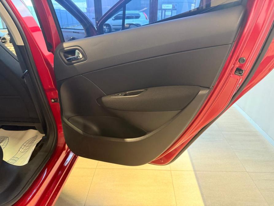 Peugeot 308 I Калининград  - изображение 22