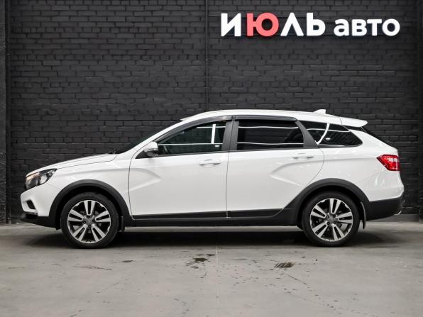 Lada (ВАЗ) Vesta I с пробегом 2021 года, цена 1 230 000 рублей, 131772 км, универсал, Автокод Объявления