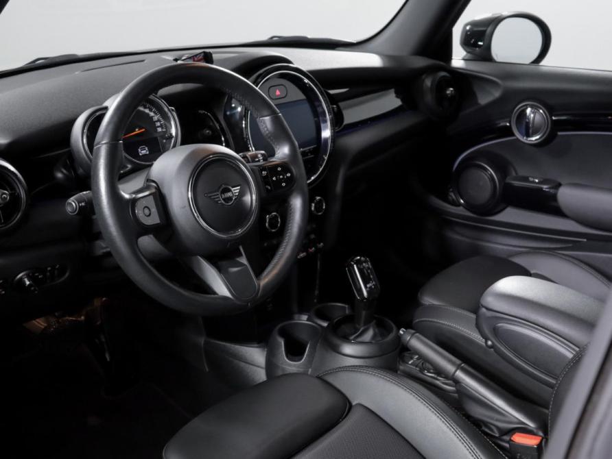 Mini Hatch III (F55/F56) Рестайлинг 2 Москва  - изображение 15