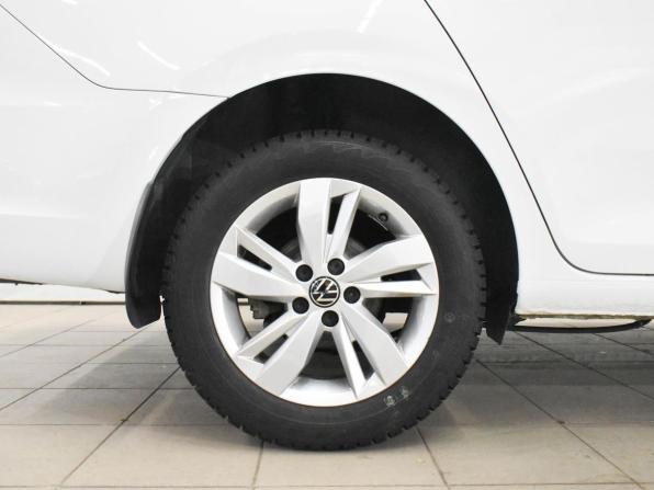 Volkswagen Polo VI с пробегом 2021 года, цена 1 950 200 рублей, 69830 км, лифтбек, Автокод Объявления