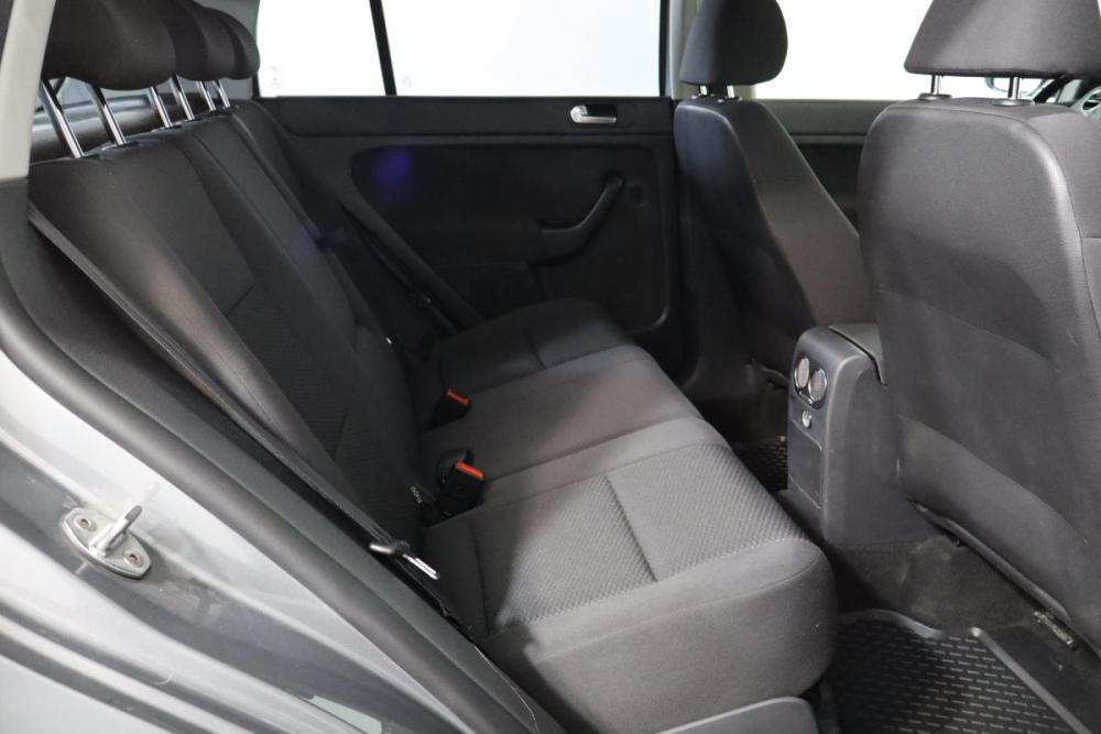 Volkswagen Golf Plus II Санкт-Петербург  - изображение 12