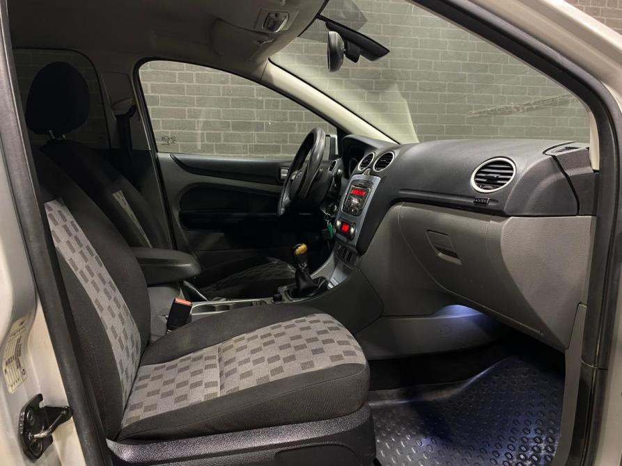 Ford Focus II Рестайлинг Челябинск  - изображение 9