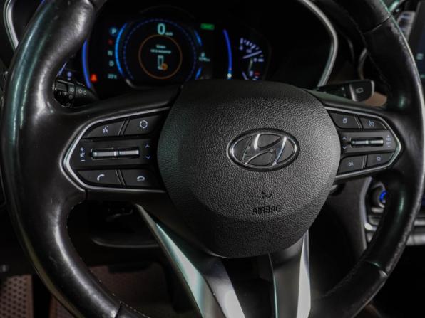 Hyundai Santa Fe IV с пробегом 2020 года, цена 2 999 000 рублей, 184847 км, внедорожник, Автокод Объявления