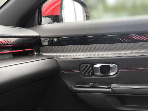 JETOUR DASHING I с пробегом 2024 года, цена 1 825 000 рублей, 48434 км, внедорожник, Автокод Объявления