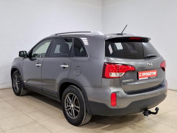 Kia Sorento II Рестайлинг с пробегом 2017 года, цена 1 870 000 рублей, 185675 км, внедорожник, Автокод Объявления