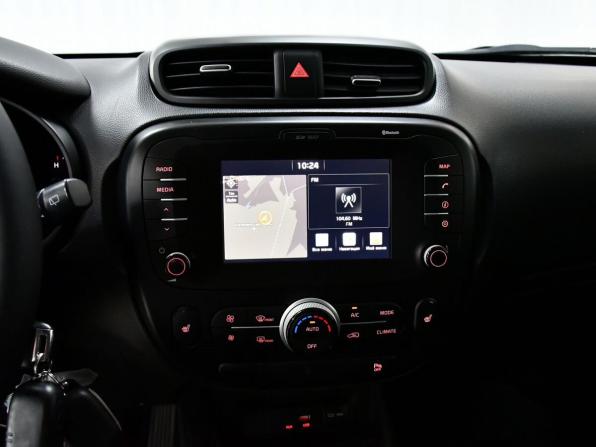 Kia Soul II Рестайлинг с пробегом 2018 года, цена 1 497 000 рублей, 170791 км, хэтчбек, Автокод Объявления