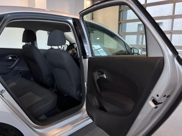 Volkswagen Polo V с пробегом 2011 года, цена 590 000 рублей, 223784 км, седан, Автокод Объявления