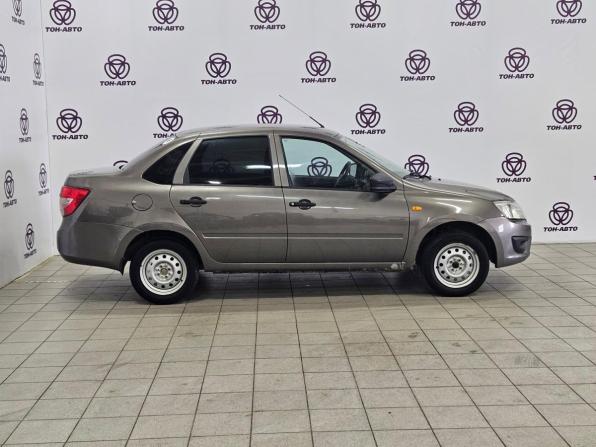 Lada (ВАЗ) Granta I с пробегом 2015 года, цена 442 000 рублей, 31106 км, седан, Автокод Объявления